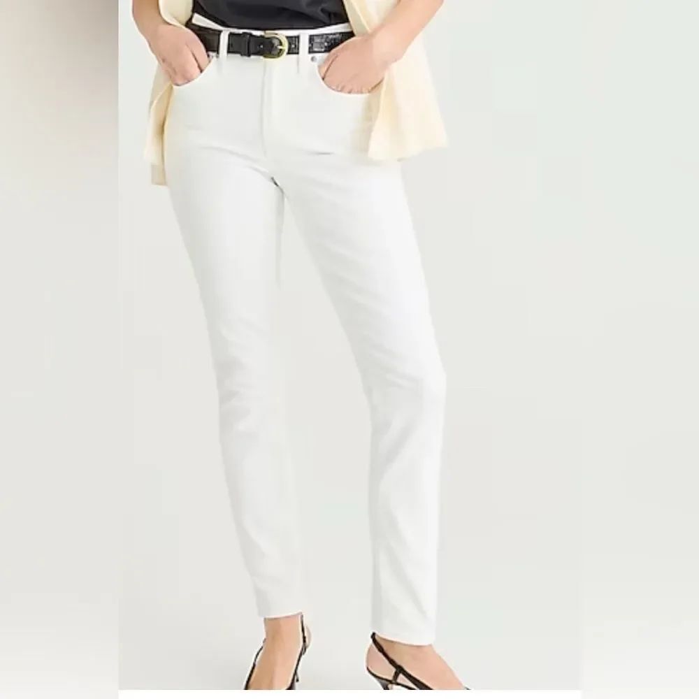 J crew 9" toothpick jean in white wash size 27